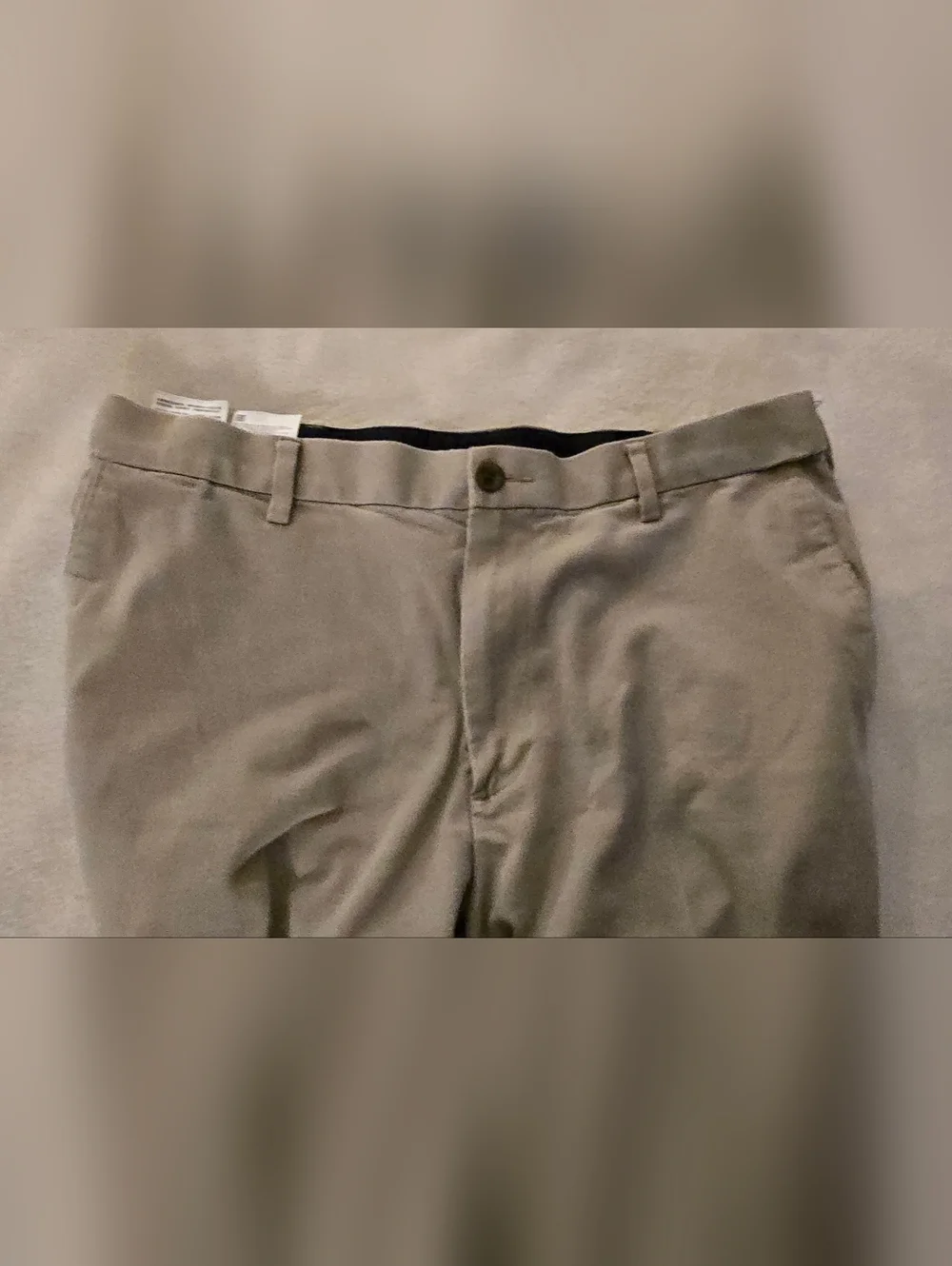 Dockers Relaxed Fit Tan Flat-Front Khaki Chinos 34x32